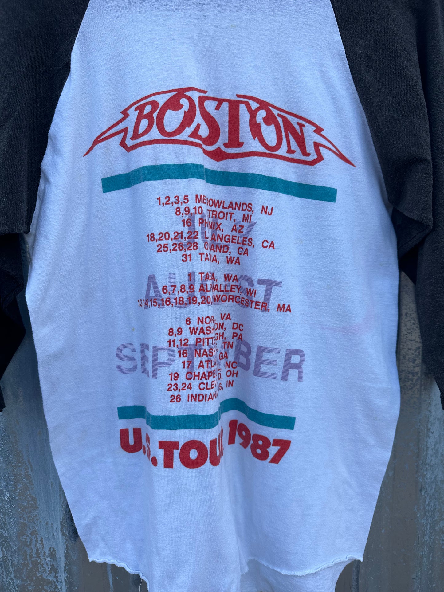 '87 Boston Tee